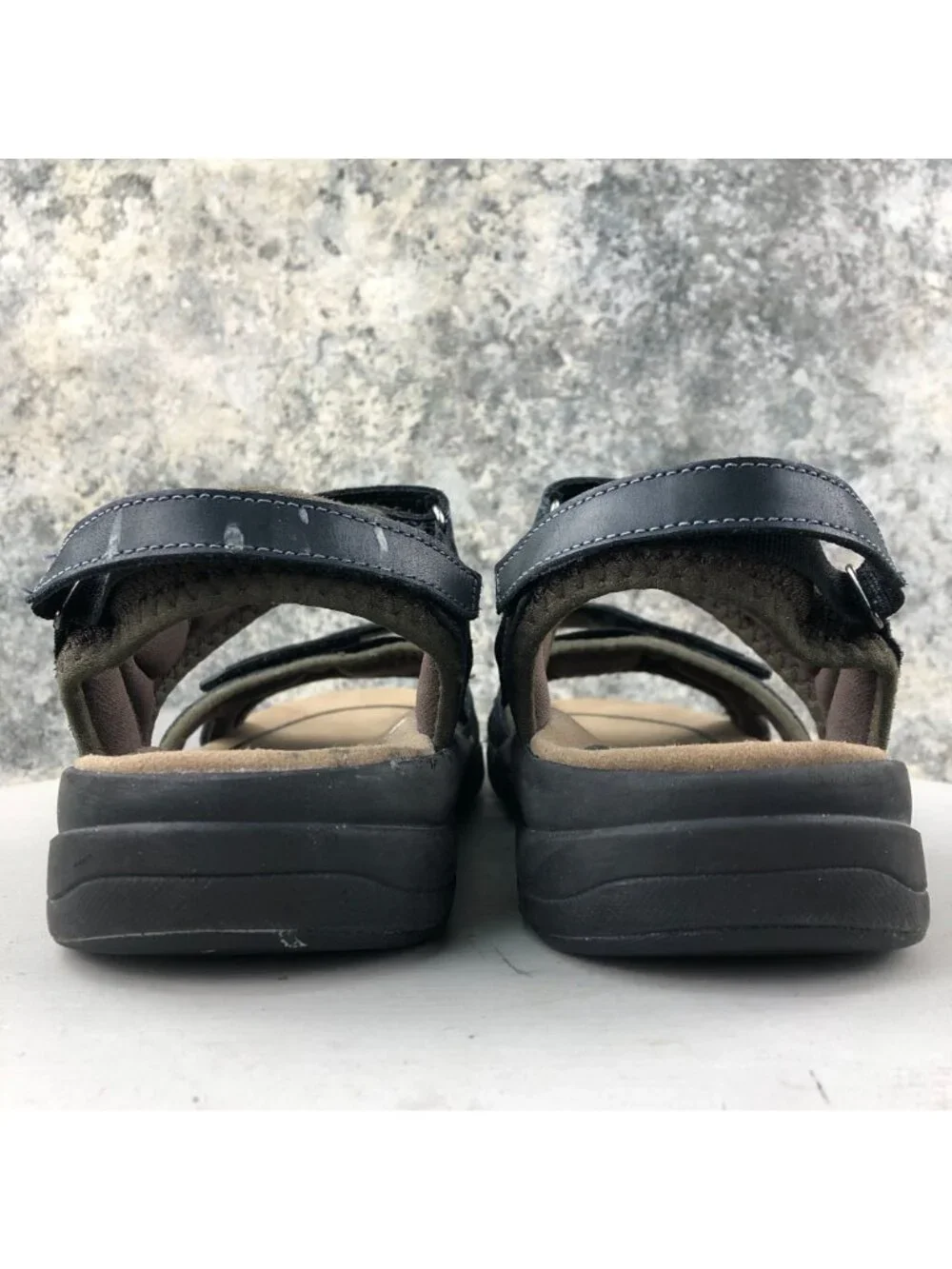 OrthoFeet Men's Size 10D Cambria Black Leather Open Toe Hook & Loop 561 Sandals